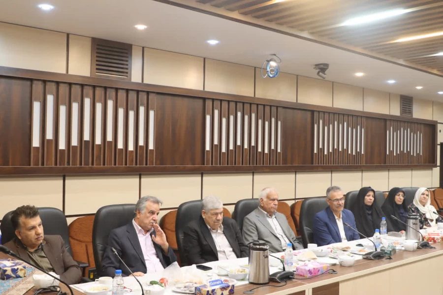 اولین جلسه هیأت مدیره بنیاد خیّرین حامی دانشگاه فرهنگیان یزد در سال جدید برگزار شد. 7