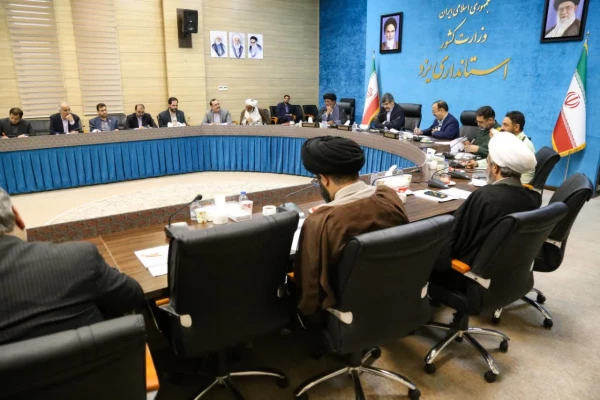 دانشگاه فرهنگیان یزد، دستگاه برتر استان در حوزه اقامه نماز شناخته شد.
 3
