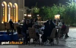 مراسم دیدار صمیمانه و تقدیر و تجلیل سرپرست و مدیران دانشگاه از اعضای هیات علمی و اساتید پیشکسوت دانشگاه فرهنگیان یزد برگزار شد. 7