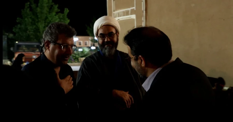 مراسم دیدار صمیمانه و تقدیر و تجلیل سرپرست و مدیران دانشگاه از اعضای هیات علمی و اساتید پیشکسوت دانشگاه فرهنگیان یزد برگزار شد. 9