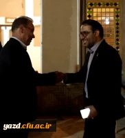 مراسم دیدار صمیمانه و تقدیر و تجلیل سرپرست و مدیران دانشگاه از اعضای هیات علمی و اساتید پیشکسوت دانشگاه فرهنگیان یزد برگزار شد. 12