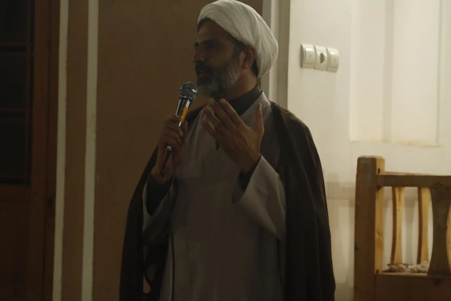 آیین تجلیل از حافظان و سرآمدان قرآنی پردیس حضرت فاطمه الزهرا (س) دانشگاه فرهنگیان یزد برگزار شد.
 5