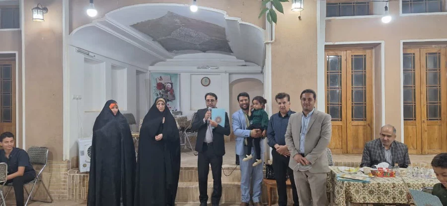 دیدار صمیمانه سرپرست و مدیران دانشگاه با معاونان امور دانشجویی، سرپرستان شبانه روزی و کارشناسان دانشجویی پردیس های استانی و تقدیر از تلاش ها و زحمات ارزشمند آنان  7