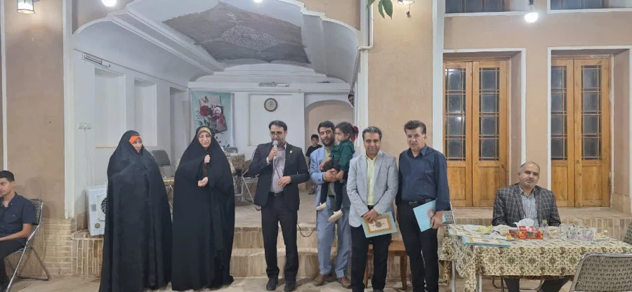 دیدار صمیمانه سرپرست و مدیران دانشگاه با معاونان امور دانشجویی، سرپرستان شبانه روزی و کارشناسان دانشجویی پردیس های استانی و تقدیر از تلاش ها و زحمات ارزشمند آنان  8