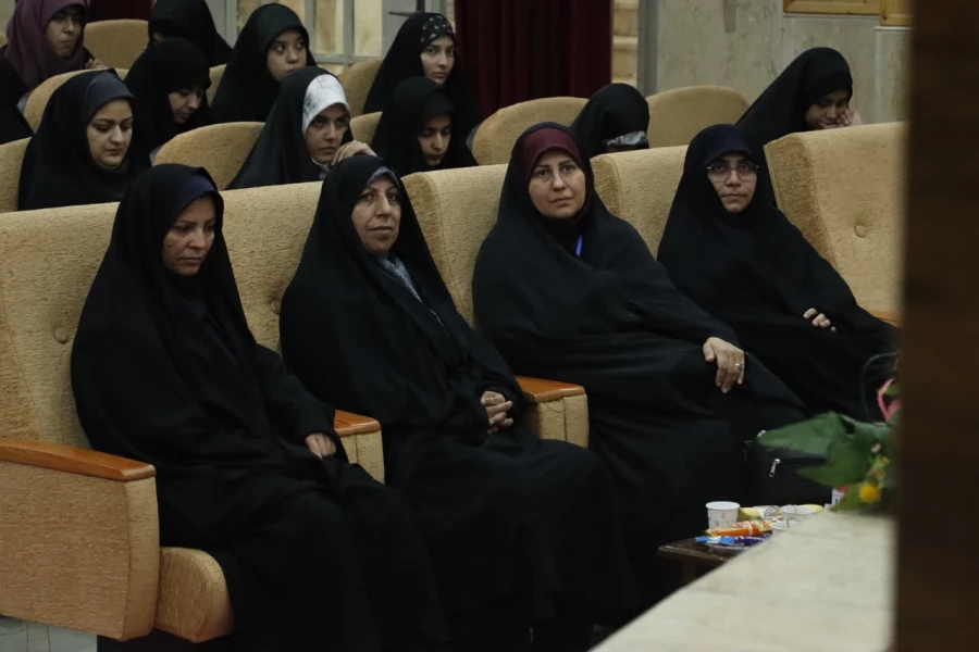 برگزاری مرحله منطقه ای دوازدهین جشنواره تخصصی تدریس برتر به میزبانی دانشگاه فرهنگیان استان یزد به روایت تصویر  38