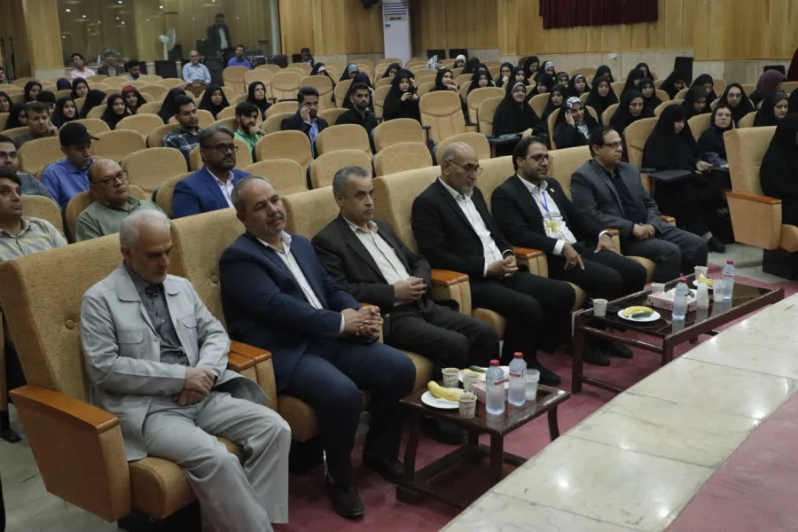 برگزاری مرحله منطقه ای دوازدهین جشنواره تخصصی تدریس برتر به میزبانی دانشگاه فرهنگیان استان یزد به روایت تصویر  39