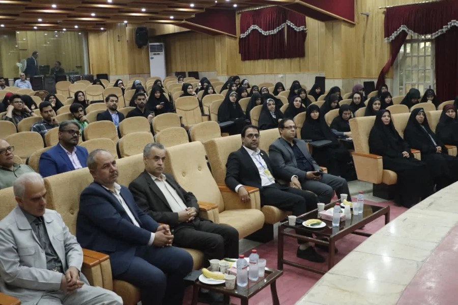 برگزاری مرحله منطقه ای دوازدهین جشنواره تخصصی تدریس برتر به میزبانی دانشگاه فرهنگیان استان یزد به روایت تصویر  42