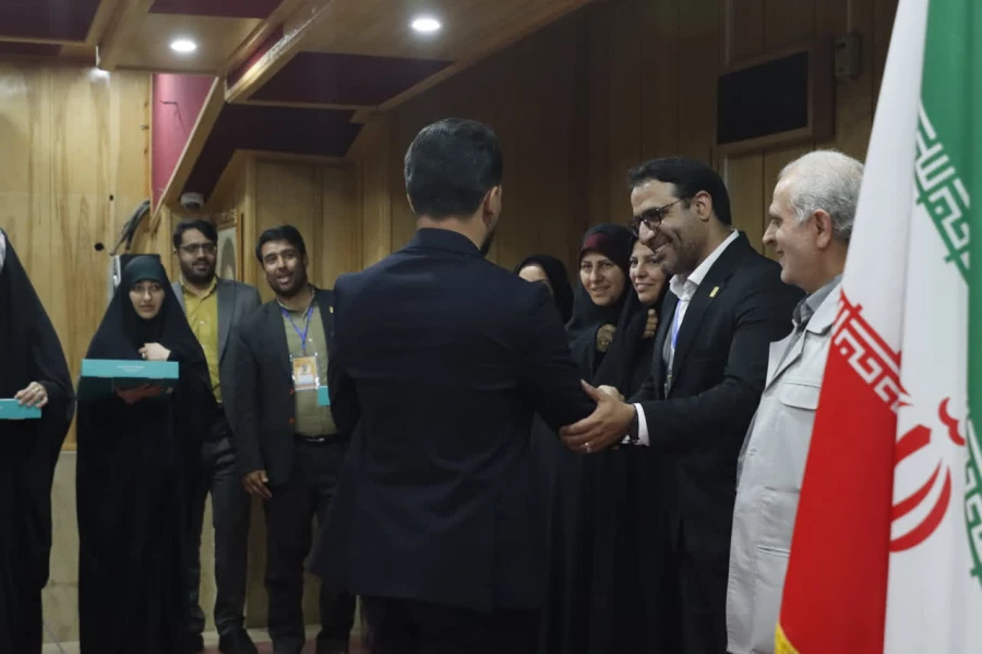 برگزاری مرحله منطقه ای دوازدهین جشنواره تخصصی تدریس برتر به میزبانی دانشگاه فرهنگیان استان یزد به روایت تصویر  54