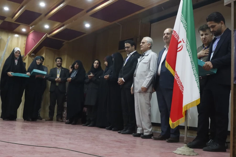 برگزاری مرحله منطقه ای دوازدهین جشنواره تخصصی تدریس برتر به میزبانی دانشگاه فرهنگیان استان یزد به روایت تصویر  56