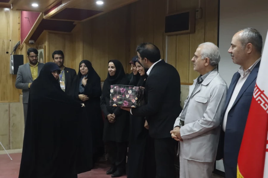 برگزاری مرحله منطقه ای دوازدهین جشنواره تخصصی تدریس برتر به میزبانی دانشگاه فرهنگیان استان یزد به روایت تصویر  58