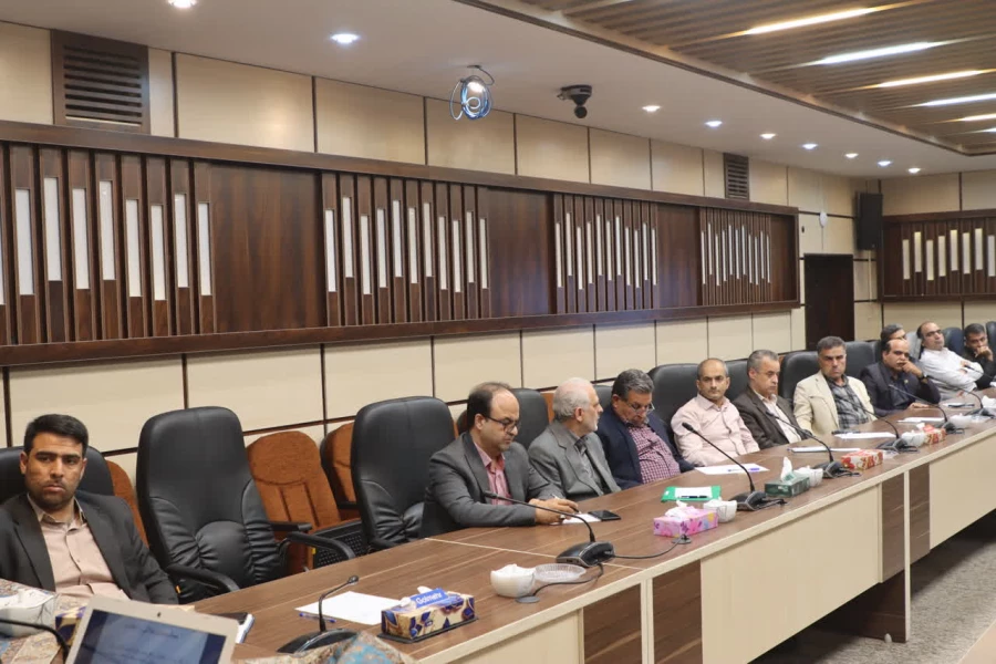 سلسه نشست ها و گفتگوهای علمی با محوریت صلاحیت های معلمی در دانشگاه فرهنگیان یزد برگزار شد.
 3