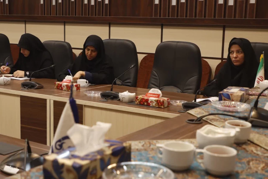   صد و چهلمین جلسه شورای فرهنگی اجتماعی دانشگاه فرهنگیان یزد برگزار شد.
 5