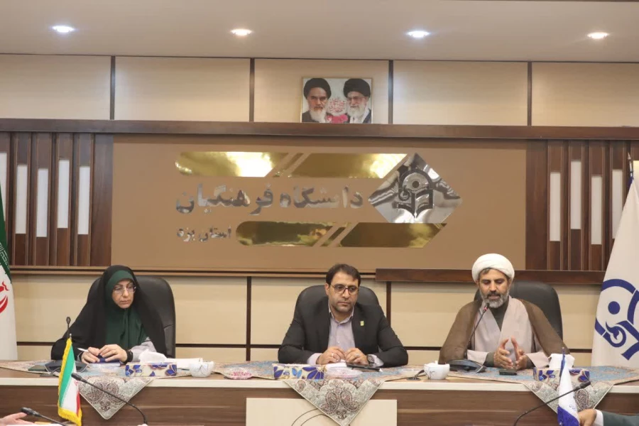   صد و چهلمین جلسه شورای فرهنگی اجتماعی دانشگاه فرهنگیان یزد برگزار شد.
 6