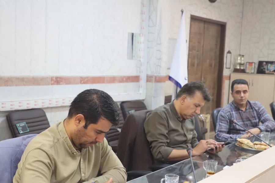 دومین جلسه شورای دانشجویی دانشگاه فرهنگیان استان یزد برگزار شد. 
 4