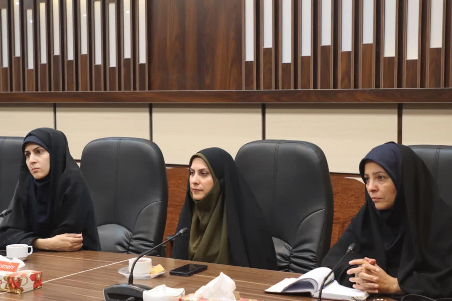 بیستمین جلسه شورای پژوهشی و فناوری دانشگاه فرهنگیان استان یزد برگزار شد. 3