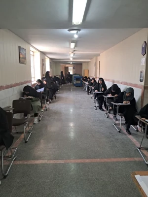 بازدید مسئولان دانشگاه فرهنگیان یزد از فرایند برگزاری امتحانات پردیس های استانی 6