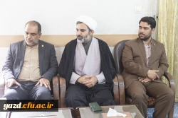 دیدار سرپرست جدید دانشگاه فرهنگیان یزد با نماینده ولی فقیه در استان و امام جمعه یزد
 5