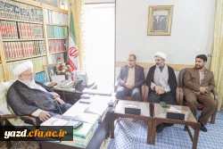 دیدار سرپرست جدید دانشگاه فرهنگیان یزد با نماینده ولی فقیه در استان و امام جمعه یزد
 6