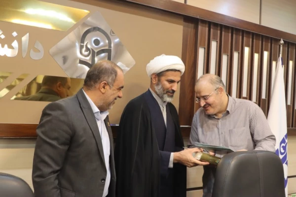 مراسم معارفه معاون آموزشی، پژوهشی و فرهنگی پردیس شهیدان پاک نژاد یزد  13