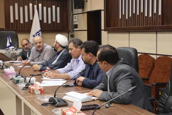 بیست و یکمین جلسه شورای پژوهشی و فناوری دانشگاه فرهنگیان استان یزد برگزار شد. 4