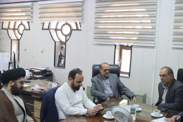 دیدار صمیمانه هیات رئیسه شورای اسلامی شهر یزد با سرپرست دانشگاه فرهنگیان یزد
 2