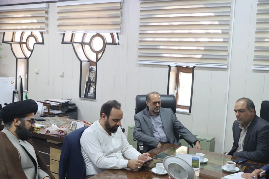 دیدار صمیمانه هیات رئیسه شورای اسلامی شهر یزد با سرپرست دانشگاه فرهنگیان یزد
 2