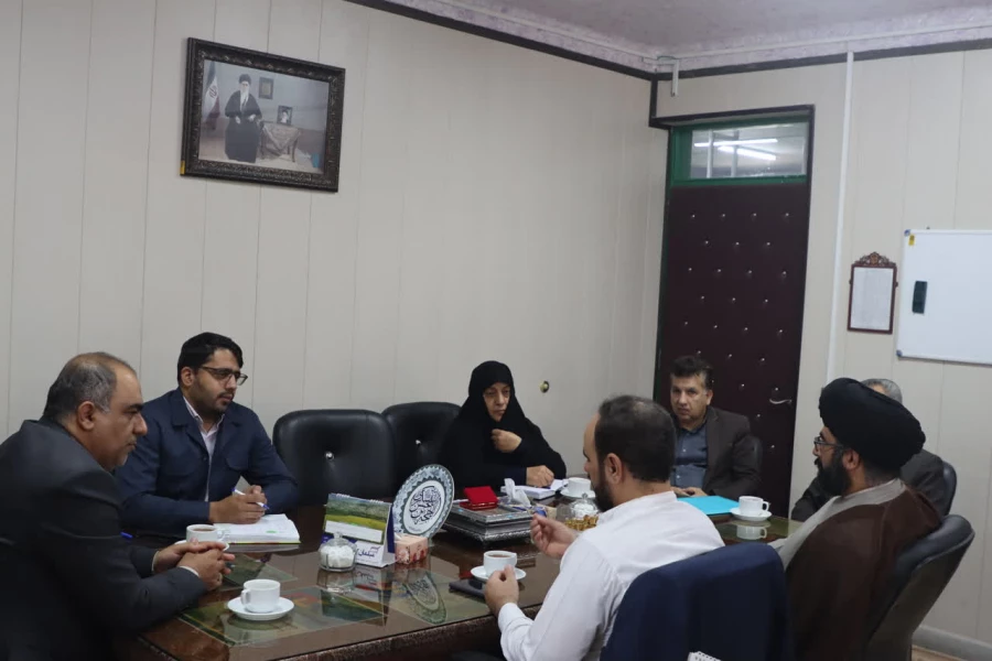 دیدار صمیمانه هیات رئیسه شورای اسلامی شهر یزد با سرپرست دانشگاه فرهنگیان یزد
 6