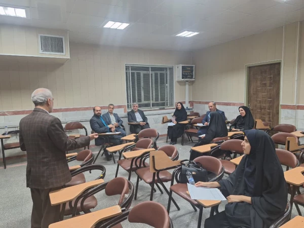 گردهمایی و نشست هماهنگی و هم افزایی اساتید پردیس های استانی دانشگاه برگزار شد.
 6