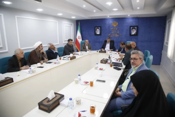 نشست هیأت امنای دانشگاه فرهنگیان استان با حضور استاندار یزد 2