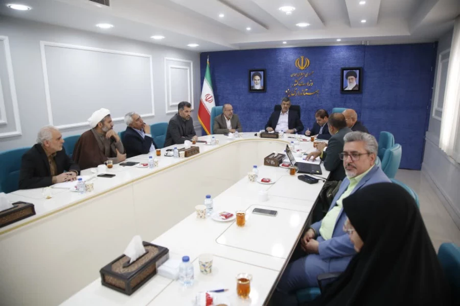 نشست هیأت امنای دانشگاه فرهنگیان استان با حضور استاندار یزد 2