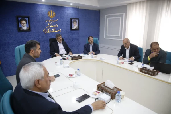 نشست هیأت امنای دانشگاه فرهنگیان استان با حضور استاندار یزد 6