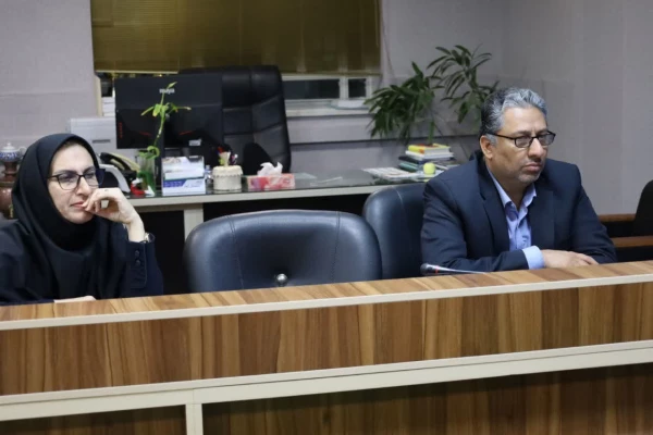 بازدید نماینده مردم یزد، اشکذر، زارچ و بخش ندوشن در مجلس شورای اسلامی به همراه مدیرکل آموزش و پرورش استان یزد از پردیس حضرت فاطمه الزهرا(س)  4