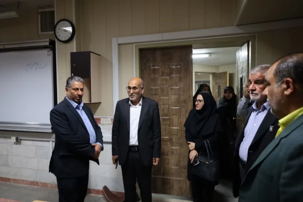 بازدید نماینده مردم یزد، اشکذر، زارچ و بخش ندوشن در مجلس شورای اسلامی به همراه مدیرکل آموزش و پرورش استان یزد از پردیس حضرت فاطمه الزهرا(س)  9