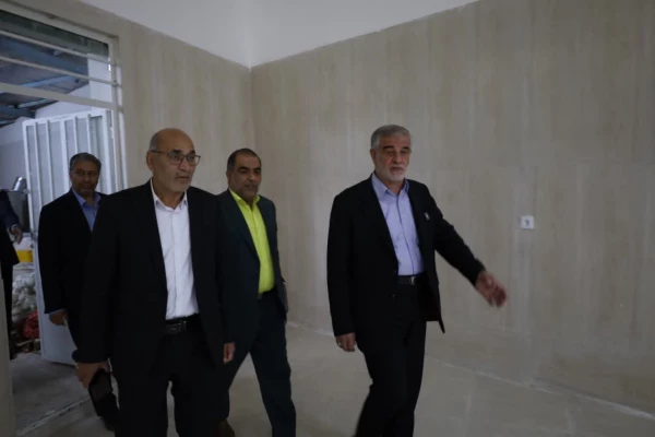 بازدید نماینده مردم یزد، اشکذر، زارچ و بخش ندوشن در مجلس شورای اسلامی به همراه مدیرکل آموزش و پرورش استان یزد از پردیس حضرت فاطمه الزهرا(س)  10