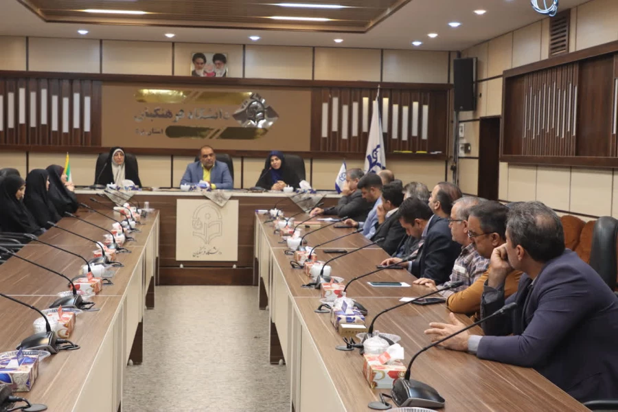 مراسم تکریم و معارفه رییس اداره طرح، برنامه و بودجه و امور مالی دانشگاه فرهنگیان استان یزد 6