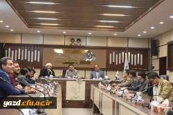  نشست هم اندیشی دبیران انجمن ها، کانون ها و فعالان فرهنگی پردیس های استانی دانشگاه فرهنگیان یزد با معاون فرهنگی و تربیتی سازمان مرکزی دانشگاه فرهنگیان  10