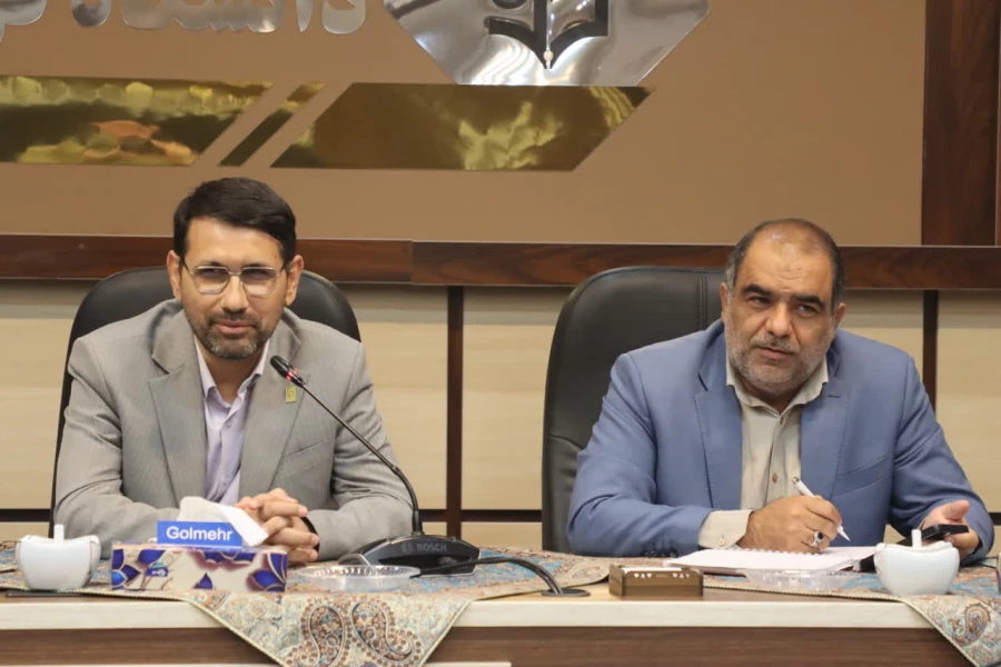  نشست هم اندیشی دبیران انجمن ها، کانون ها و فعالان فرهنگی پردیس های استانی دانشگاه فرهنگیان یزد با معاون فرهنگی و تربیتی سازمان مرکزی دانشگاه فرهنگیان  11