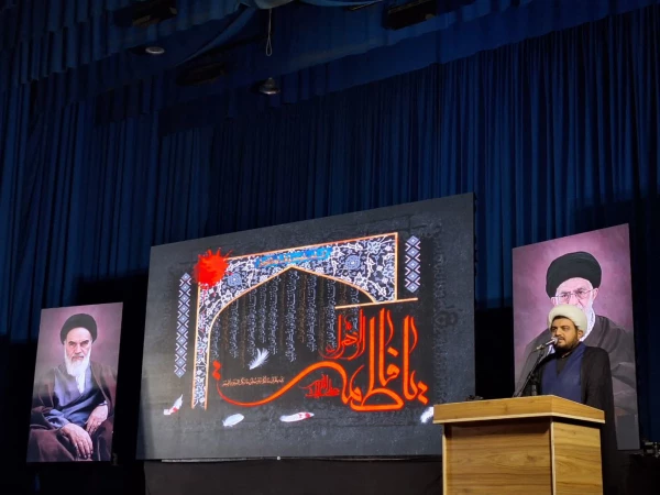 برگزاری همایش استانی انس با قرآن در دانشگاه فرهنگیان یزد 3