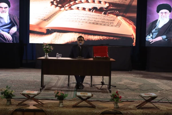 برگزاری همایش استانی انس با قرآن در دانشگاه فرهنگیان یزد 25
