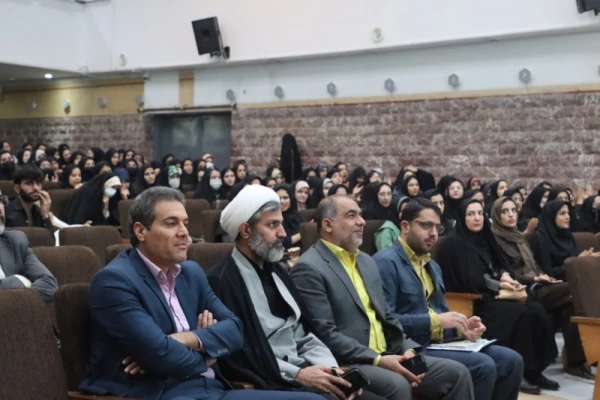 آیین گرامیداشت روز دانشجو در دانشگاه فرهنگیان یزد 4