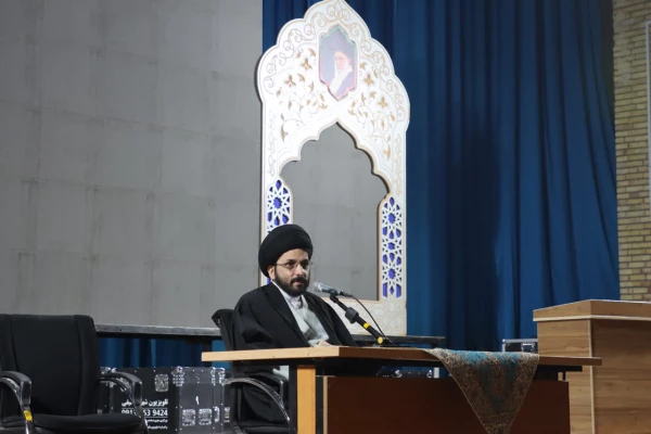 برگزاری مراسم بصیرت و استقامت در دانشگاه فرهنگیان یزد 9